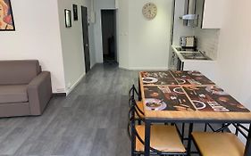 T2 - Quartier Mythique Du Panier